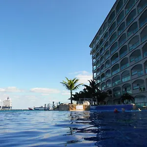 Aparthotel El Cantil Cozumel